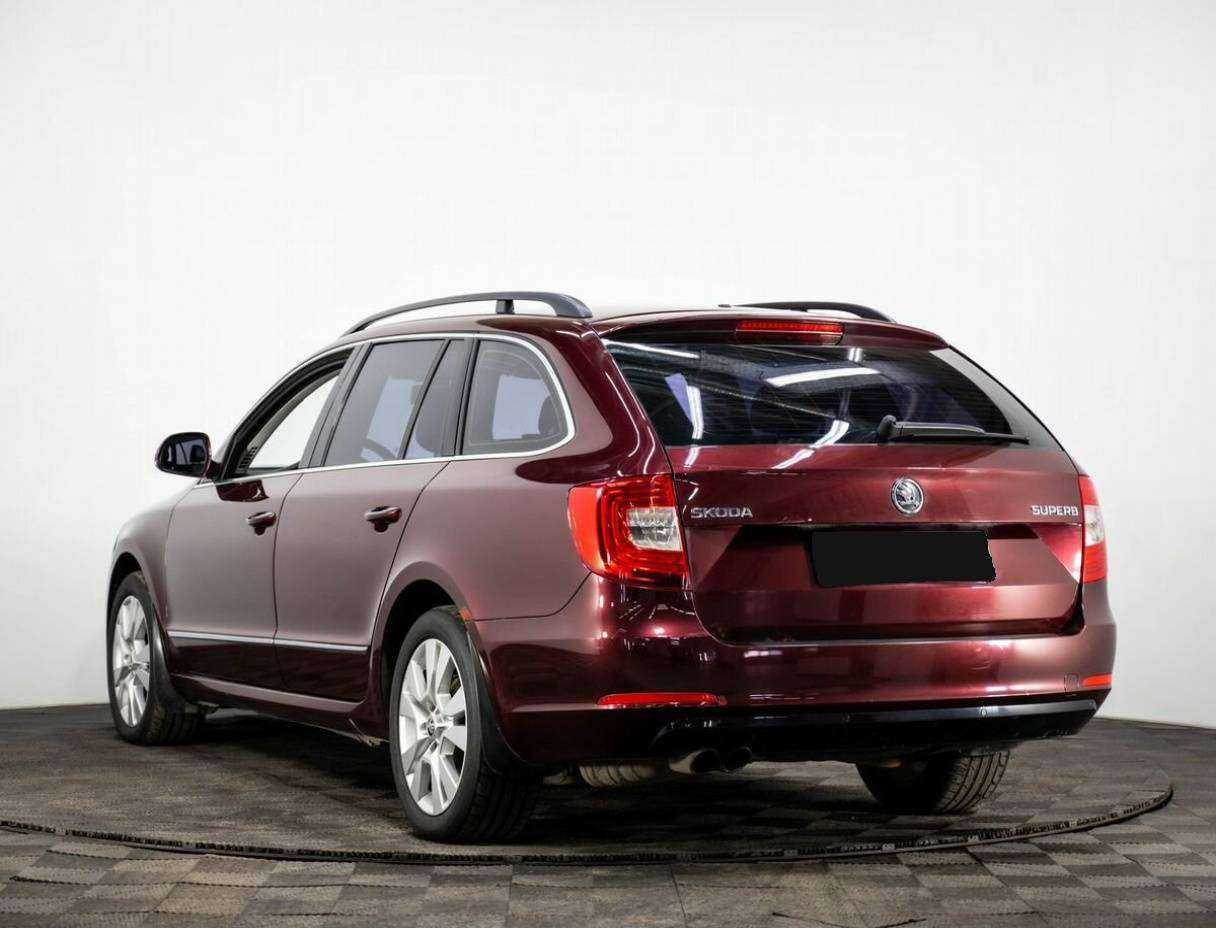 Skoda Superb DSG, 2014 - фото №4
