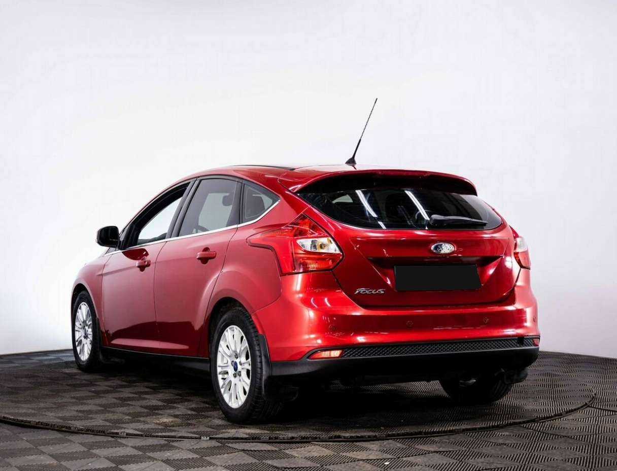 Ford Focus, 2014 - фото №4