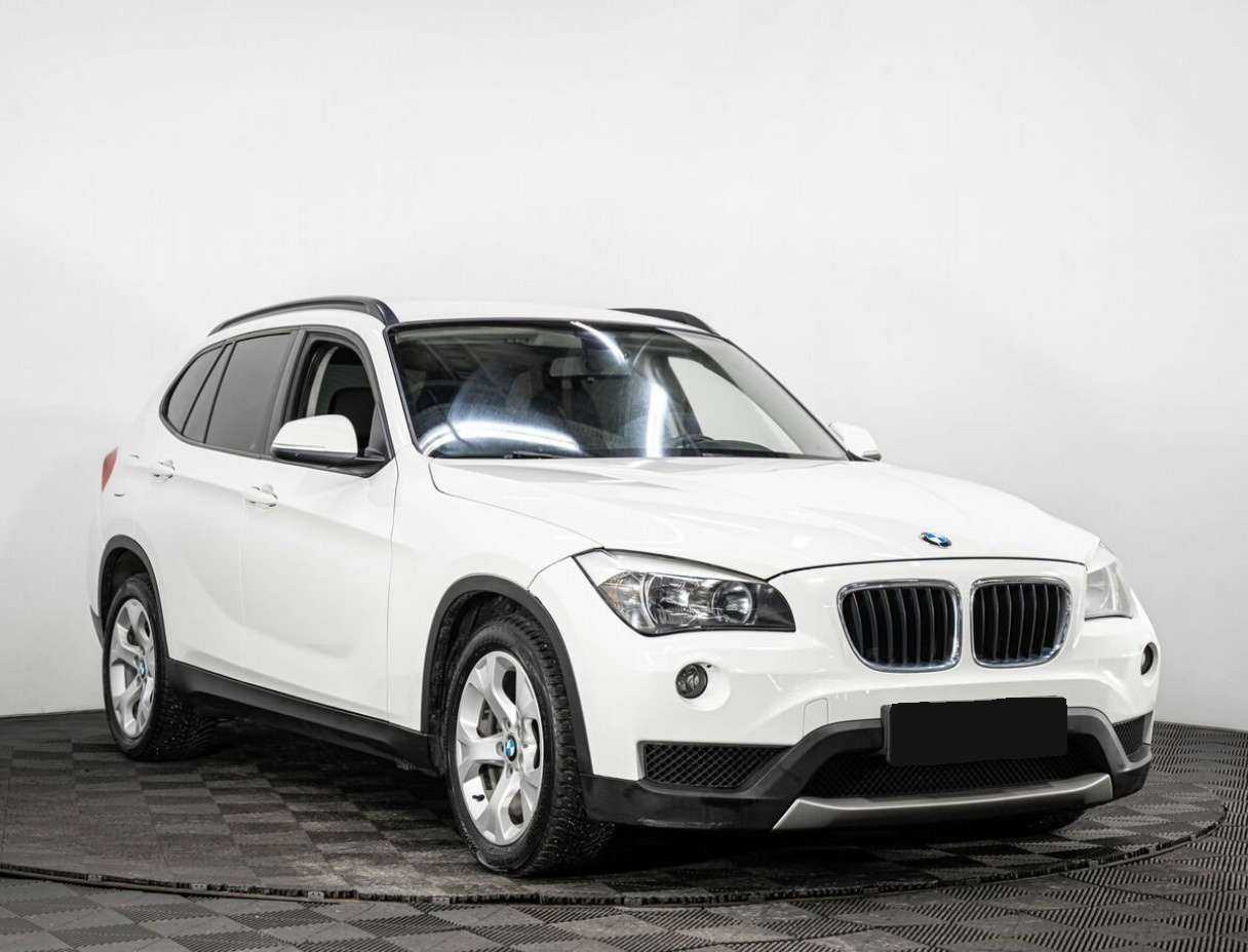BMW X1 18i, 2013 - фото №3