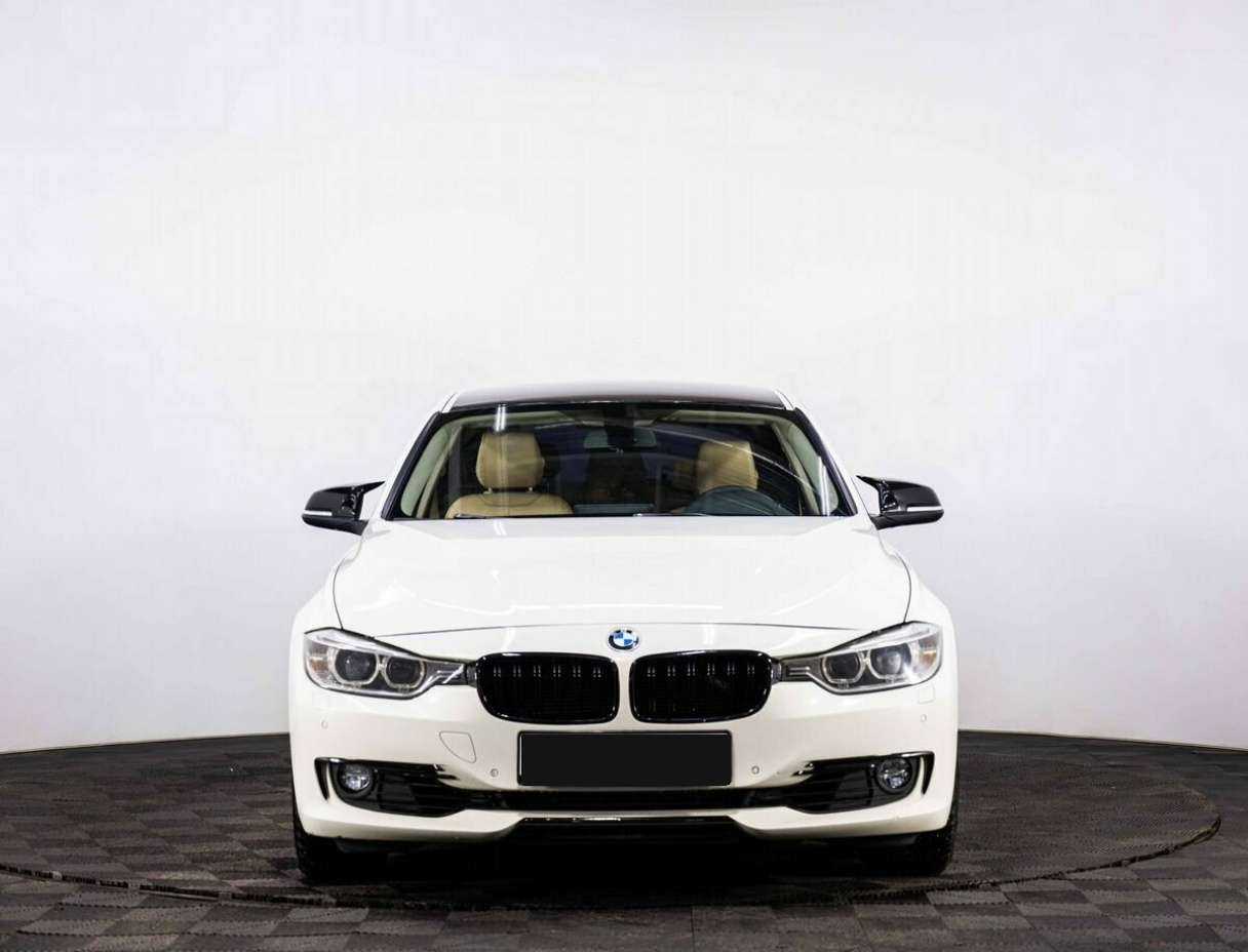 BMW 3 серии 328i, 2012 - фото №2