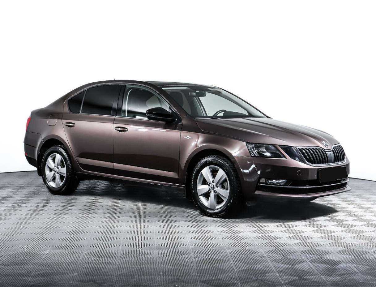 Skoda Octavia, 2018 - фото №3
