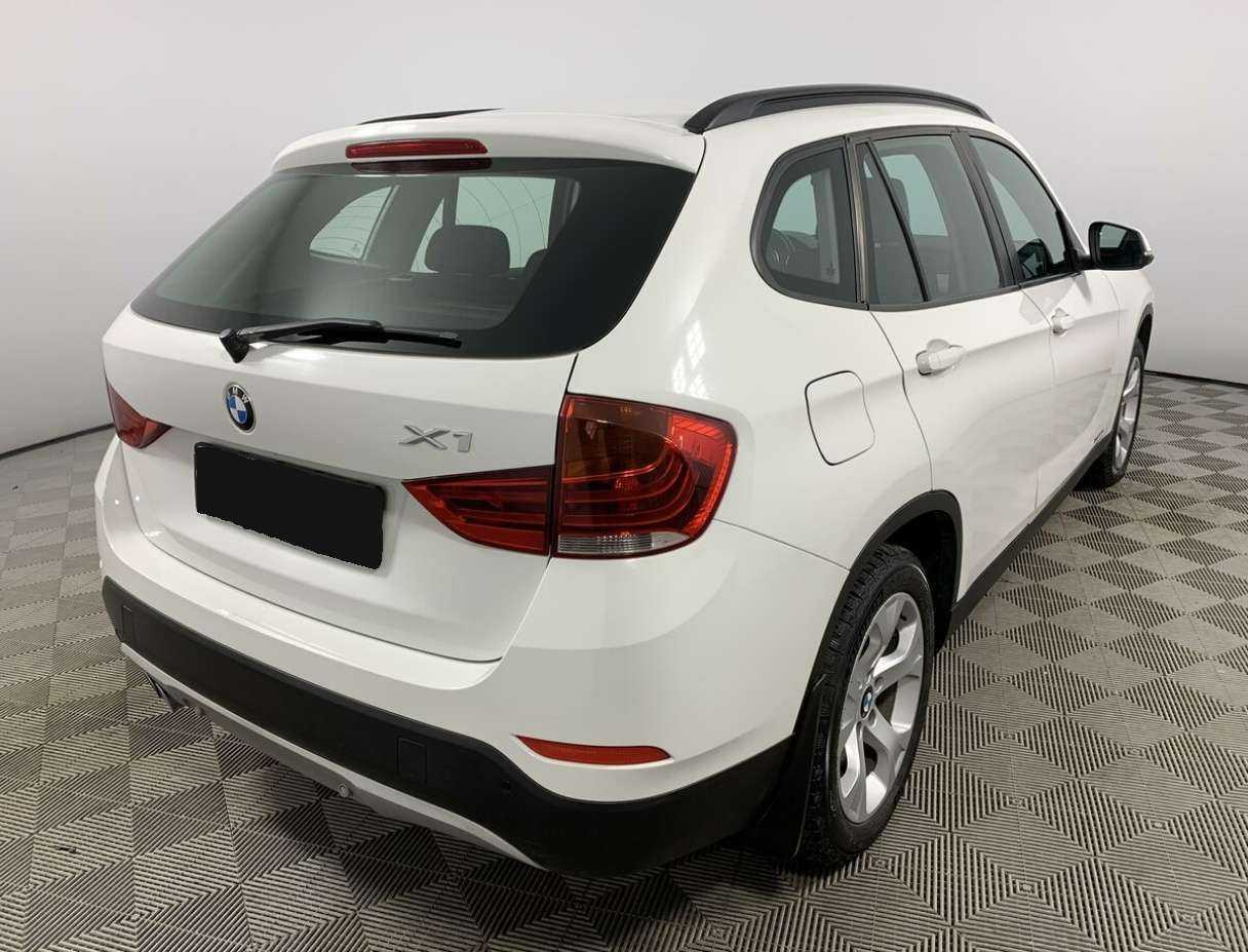BMW X1 20i, 2013 - фото №4