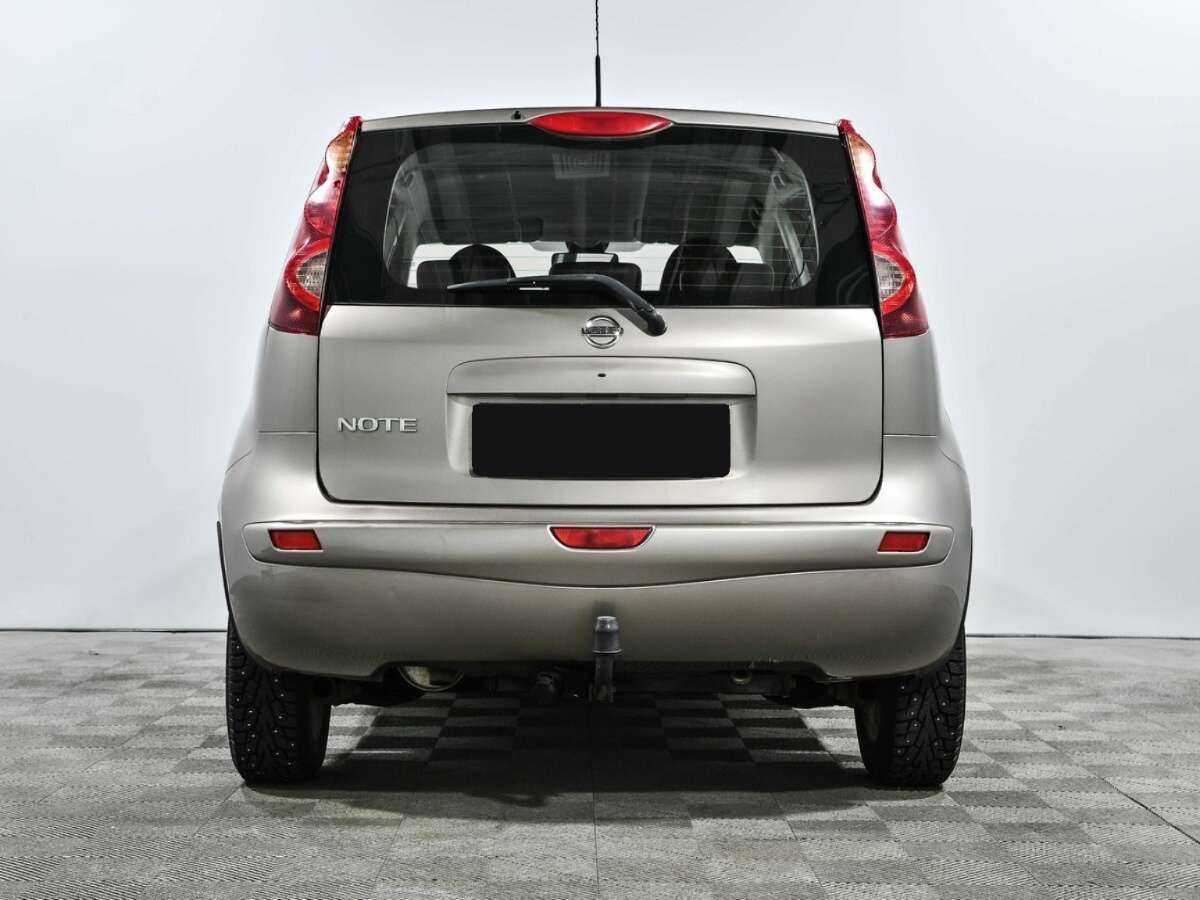 Nissan Note, 2013 - фото №4