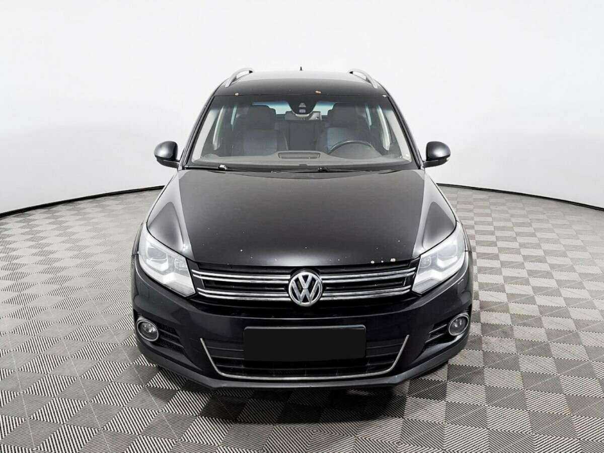 Volkswagen Tiguan, 2013 - фото №2