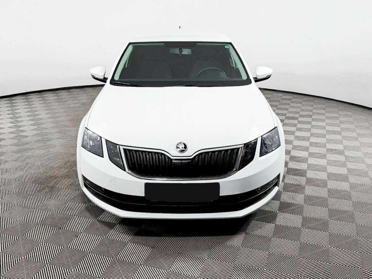 Skoda Octavia, 2019 - фото №2