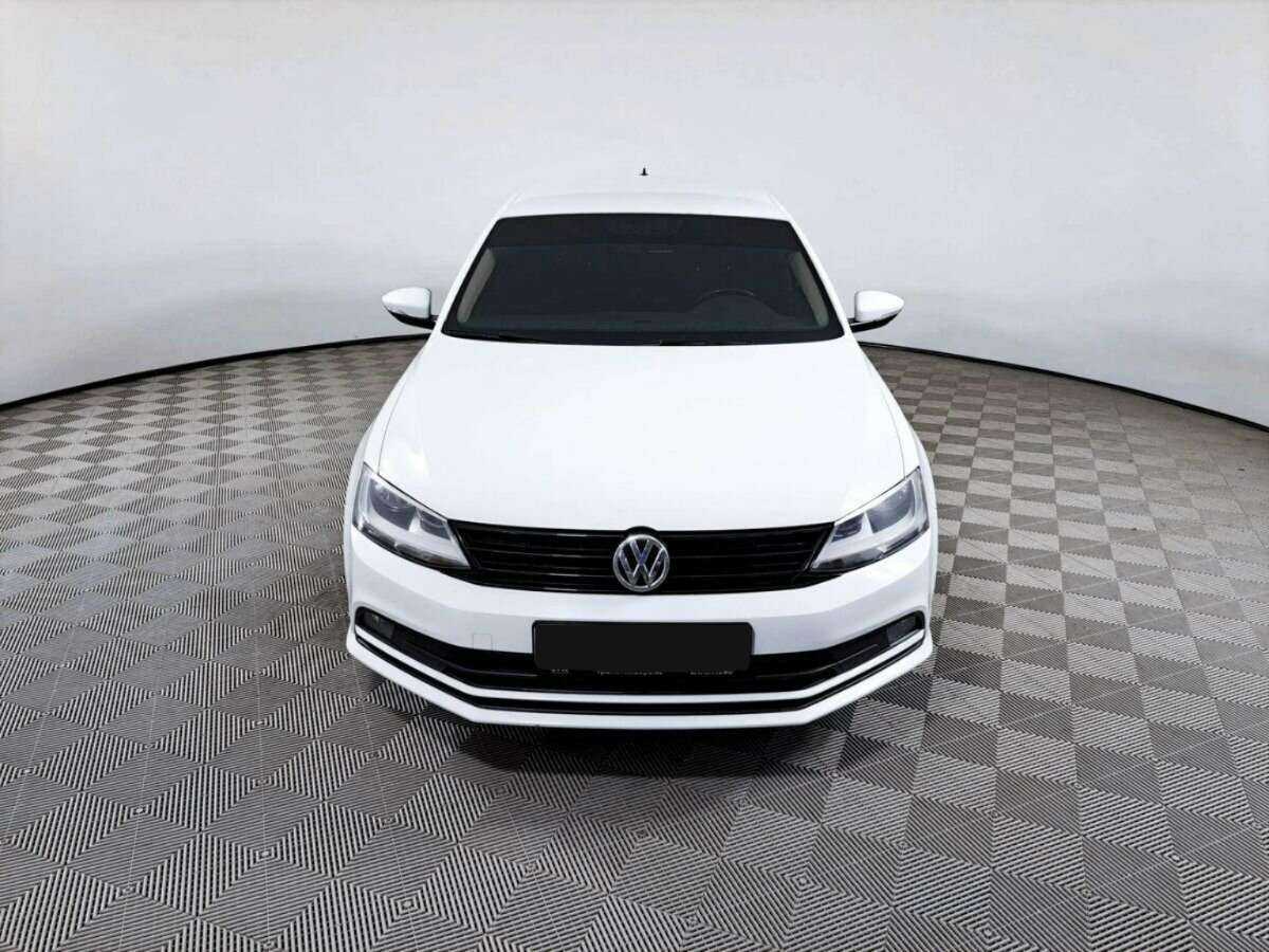 Volkswagen Jetta, 2016 - фото №2