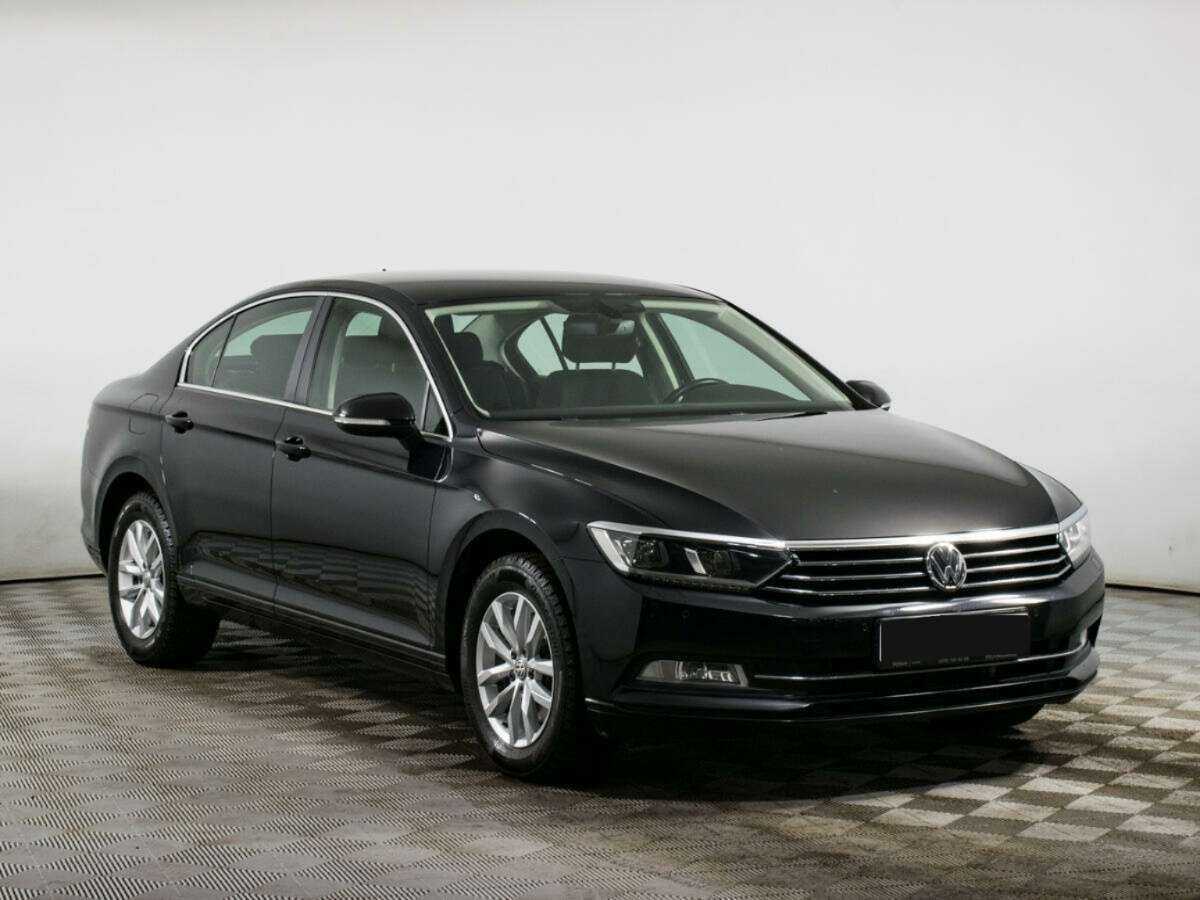 Volkswagen Passat, 2017 - фото №3