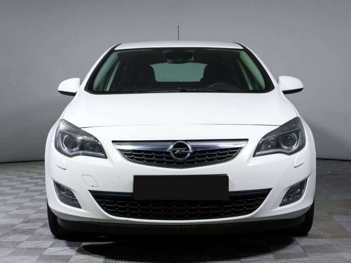 Opel Astra, 2012 - фото №2