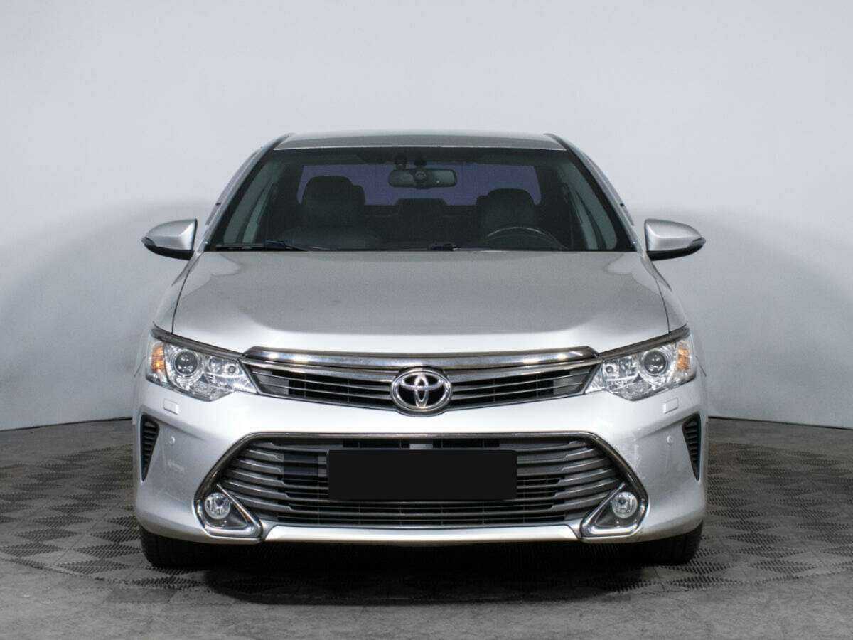 Toyota Camry, 2015 - фото №2