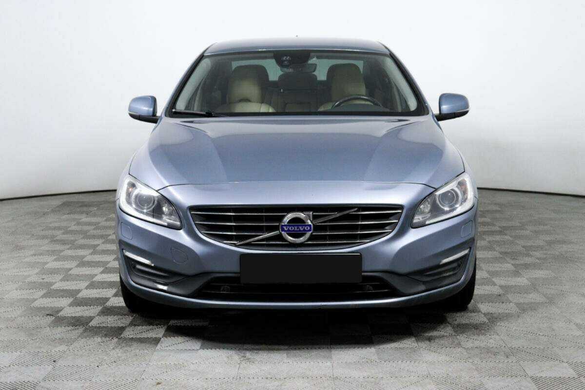 Volvo S60, 2017 - фото №2
