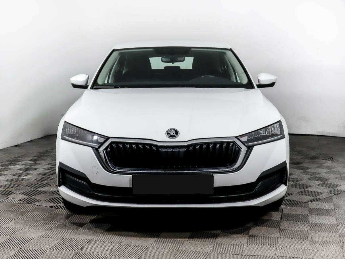 Skoda Octavia, 2021 - фото №2