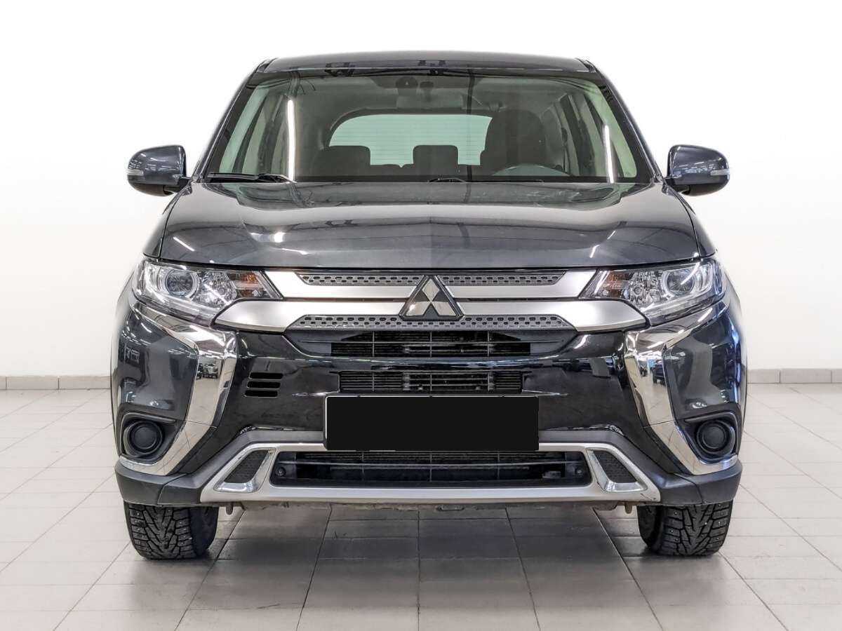 Mitsubishi Outlander, 2019 - фото №2