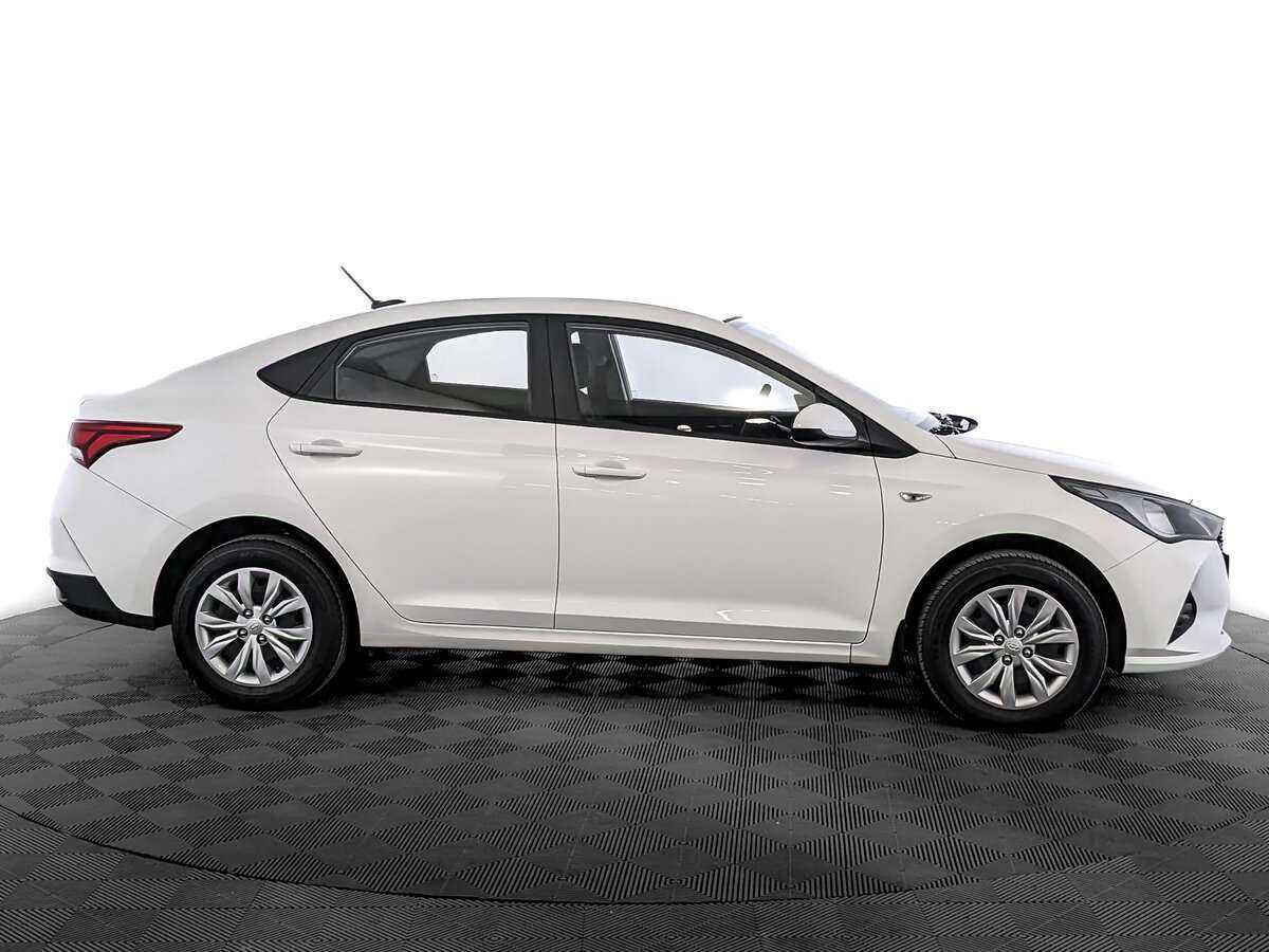 Hyundai Solaris, 2022 - фото №4