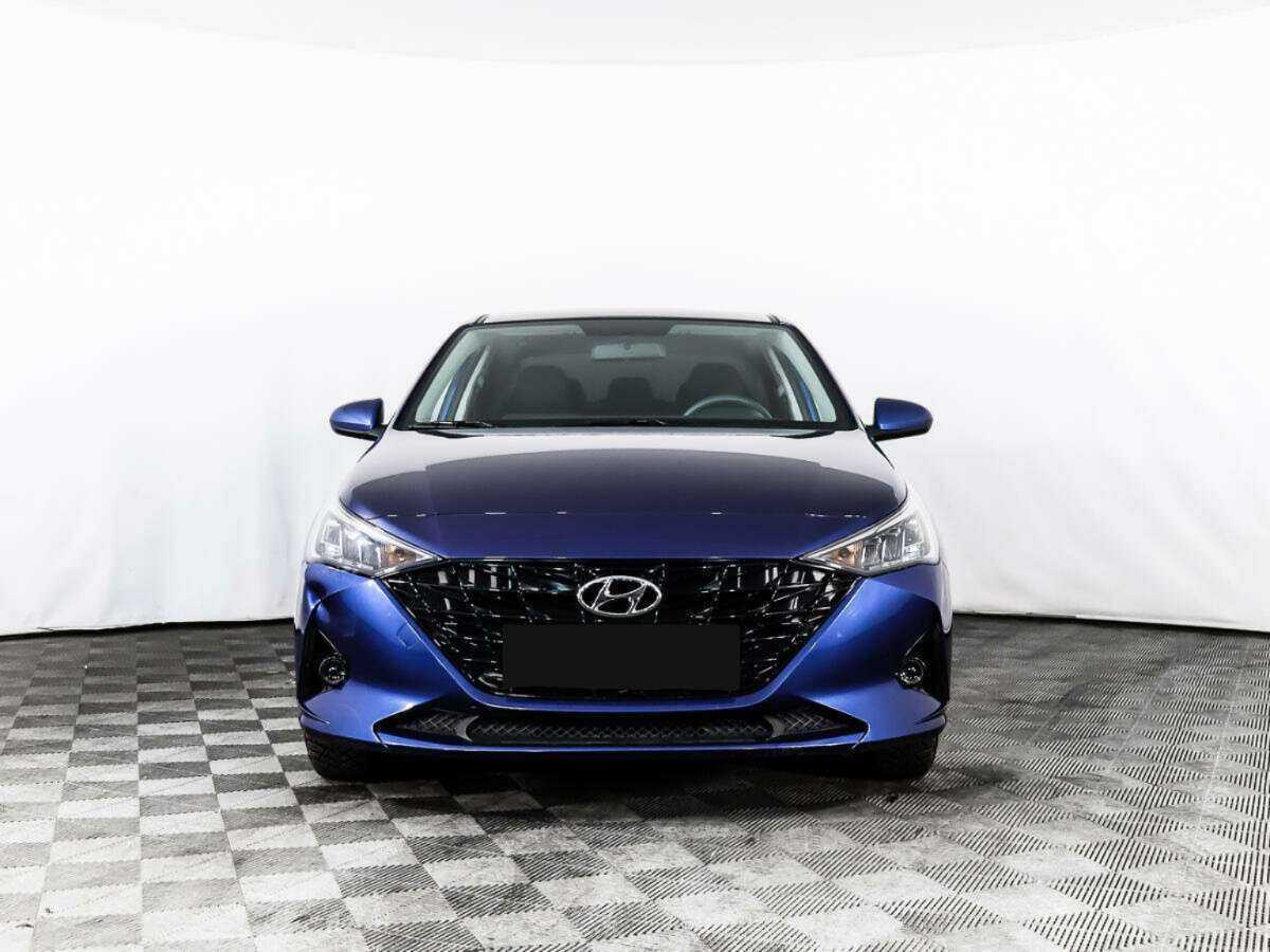 Hyundai Solaris, 2022 - фото №2