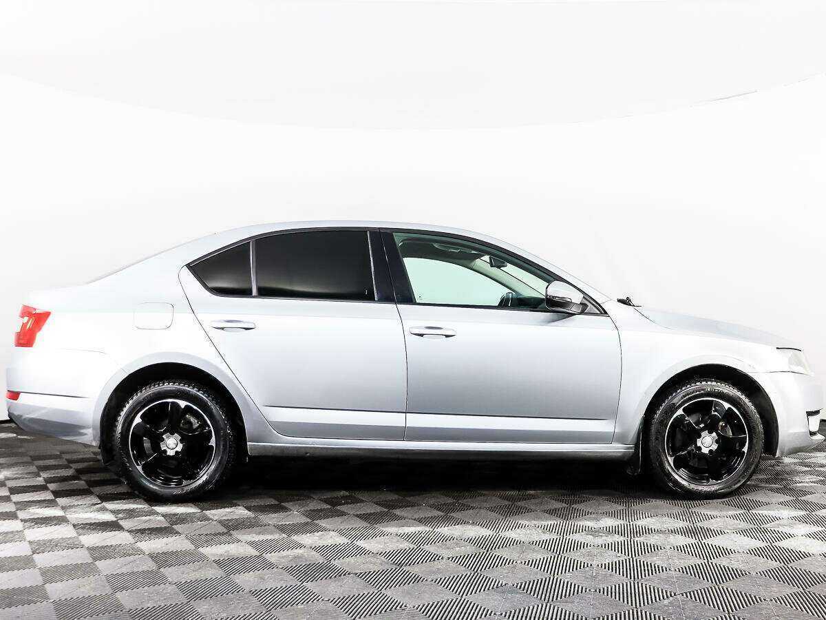 Skoda Octavia, 2015 - фото №4
