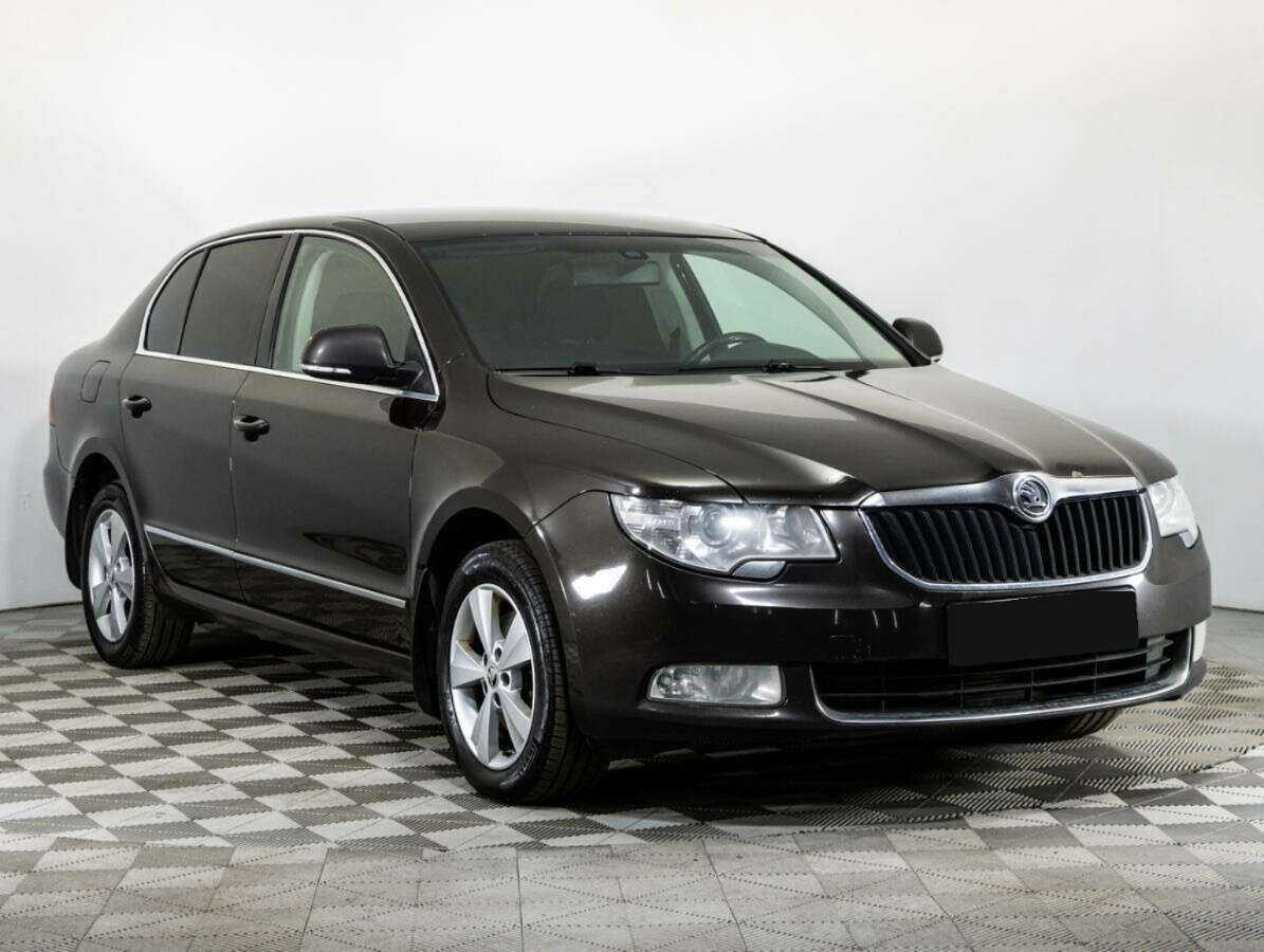 Skoda Superb, 2012 - фото №3