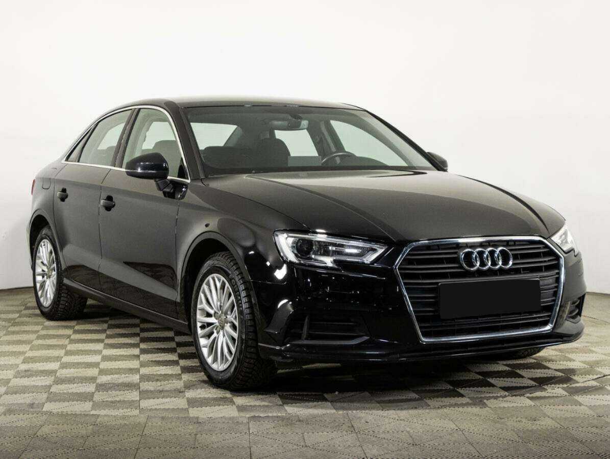 Audi A3, 2018 - фото №3