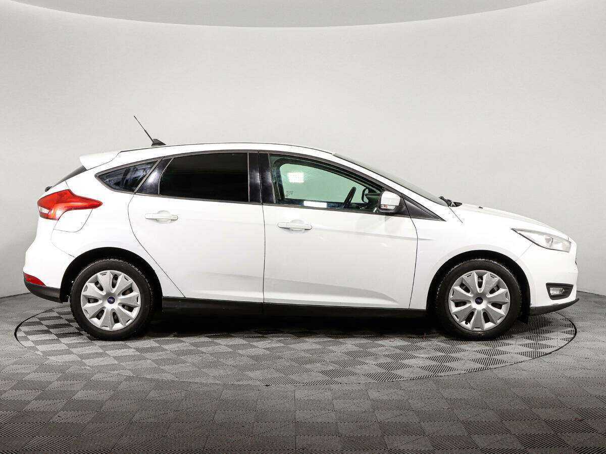 Ford Focus, 2017 - фото №4