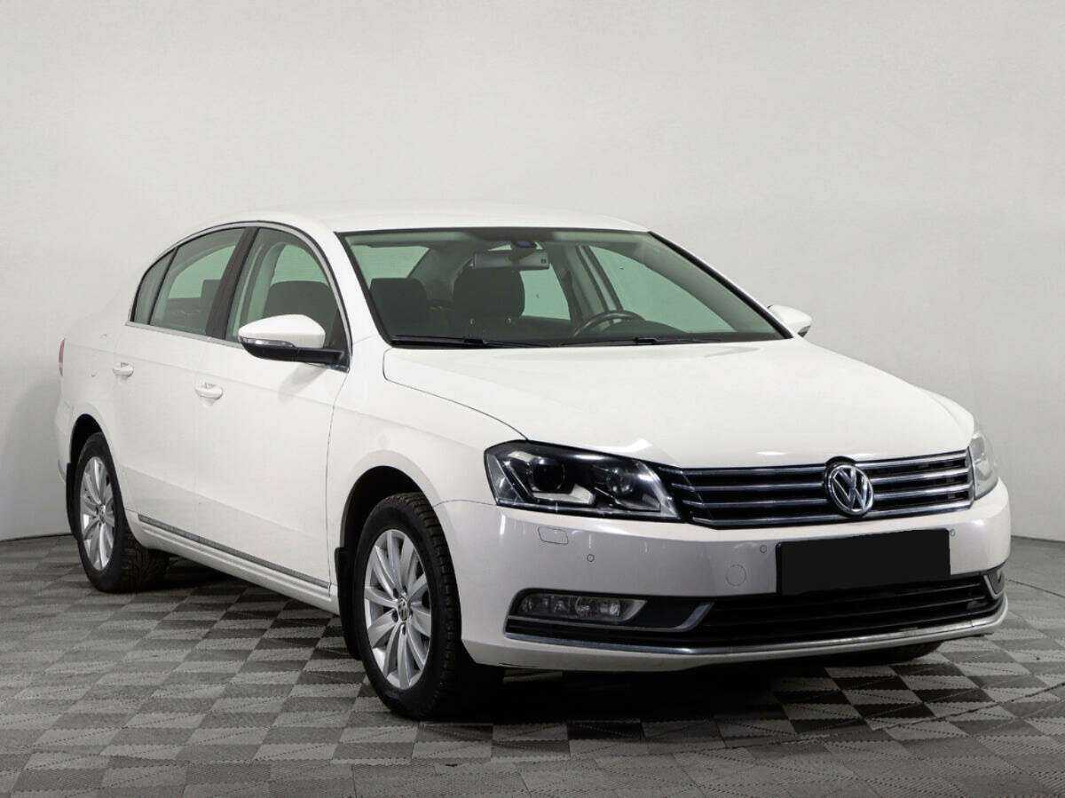 Volkswagen Passat, 2014 - фото №3
