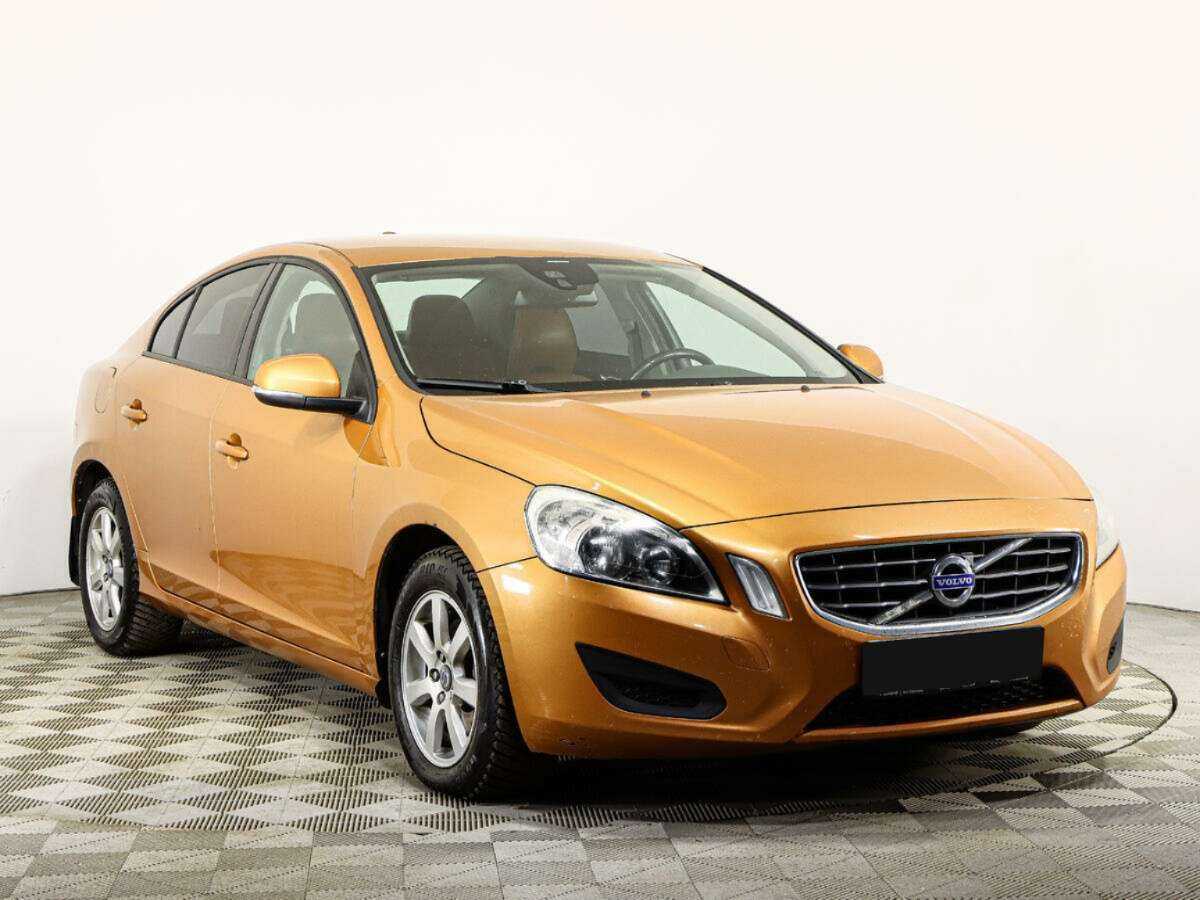 Volvo S60, 2012 - фото №3