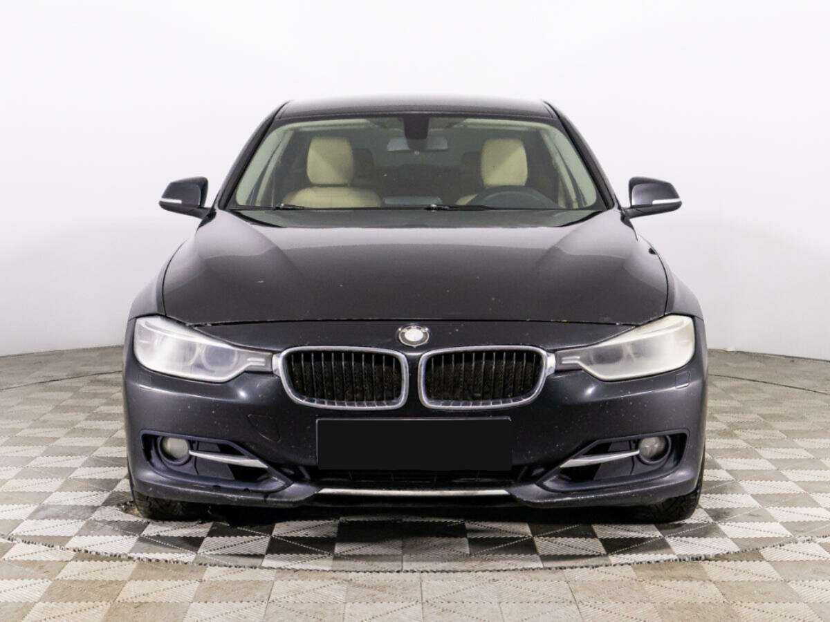 BMW 3 серии 320i, 2014 - фото №2