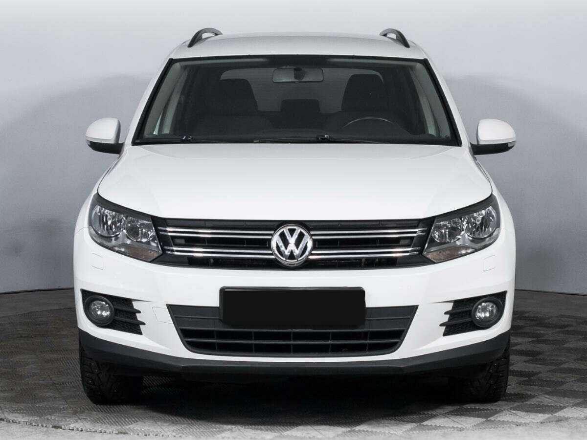 Volkswagen Tiguan, 2012 - фото №2