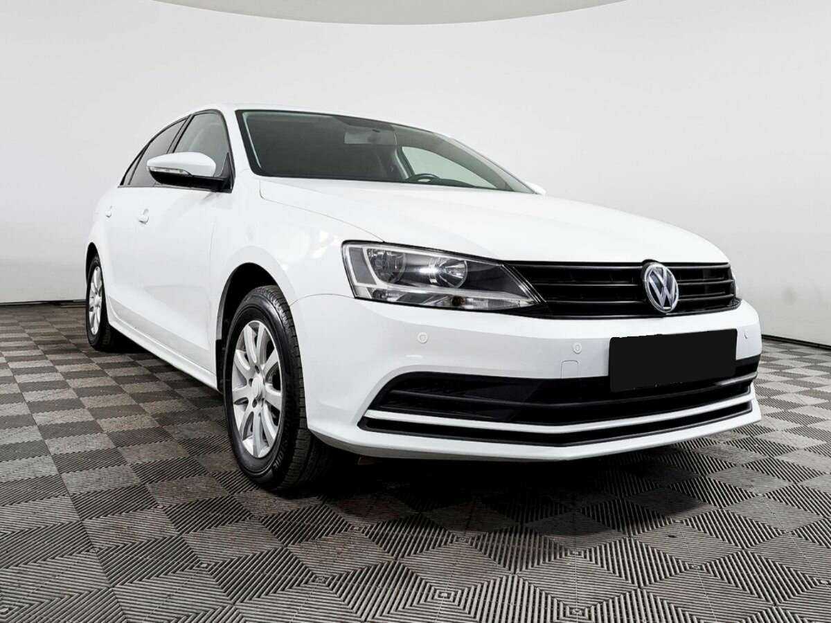 Volkswagen Jetta, 2018 - фото №3
