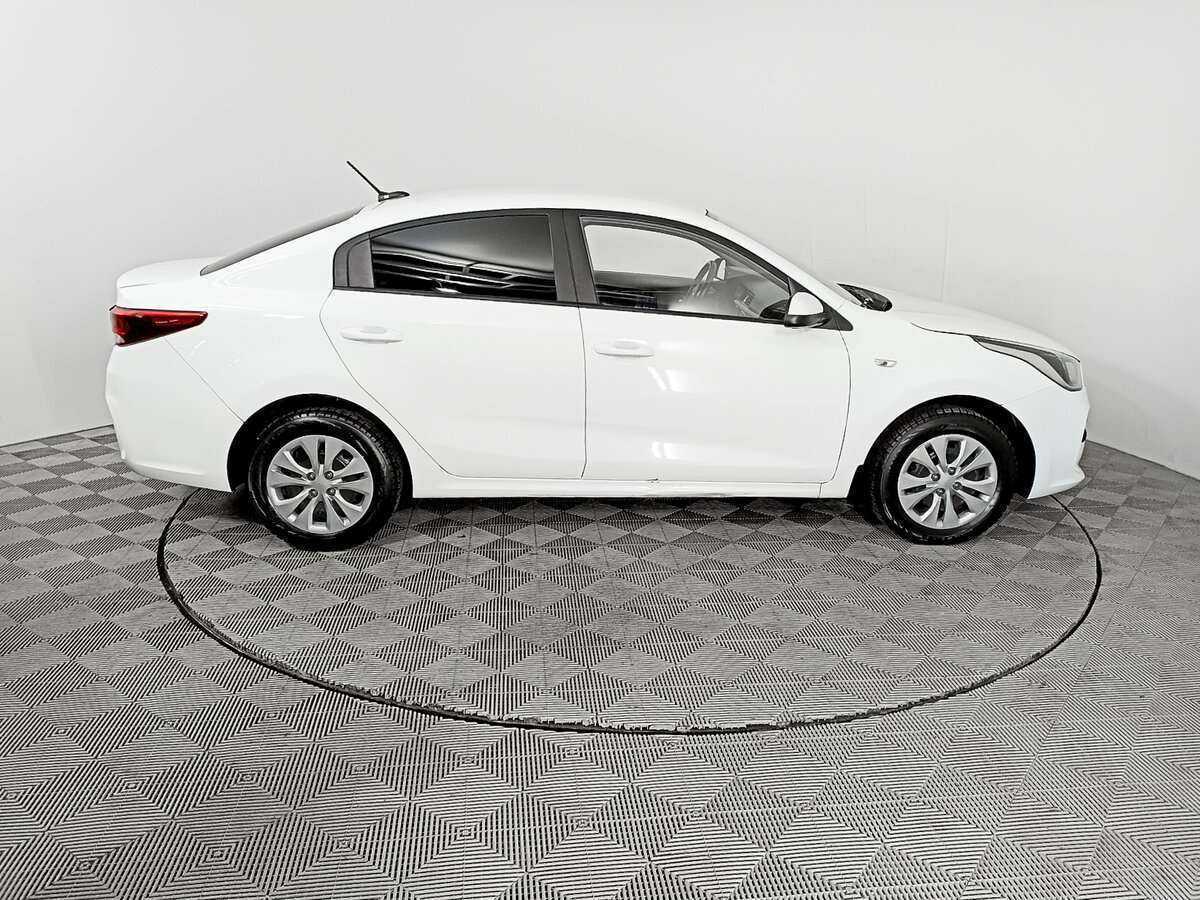 Kia Rio, 2020 - фото №4