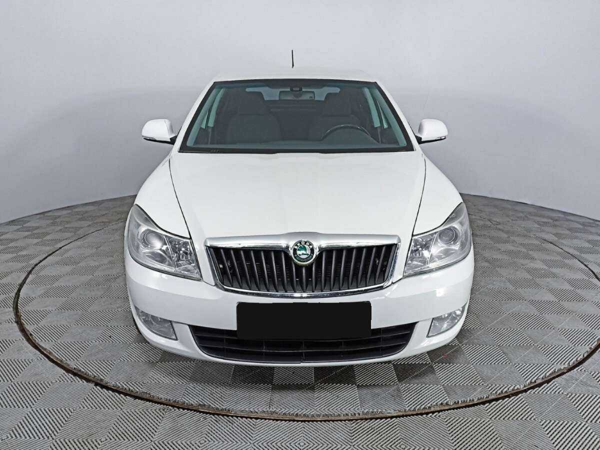 Skoda Octavia, 2012 - фото №2