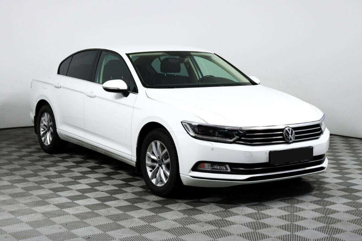 Volkswagen Passat, 2016 - фото №3