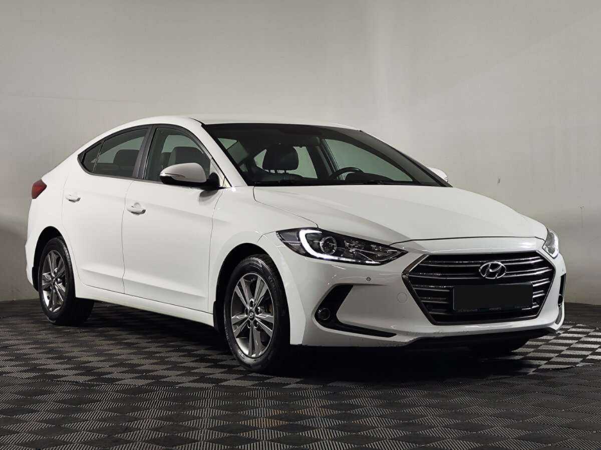 Hyundai Elantra, 2016 - фото №2
