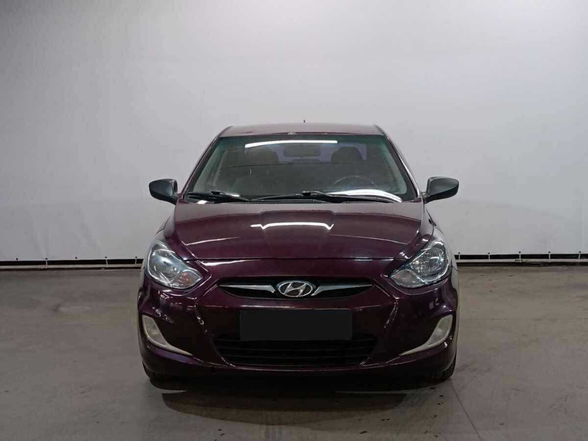 Hyundai Solaris, 2012 - фото №2