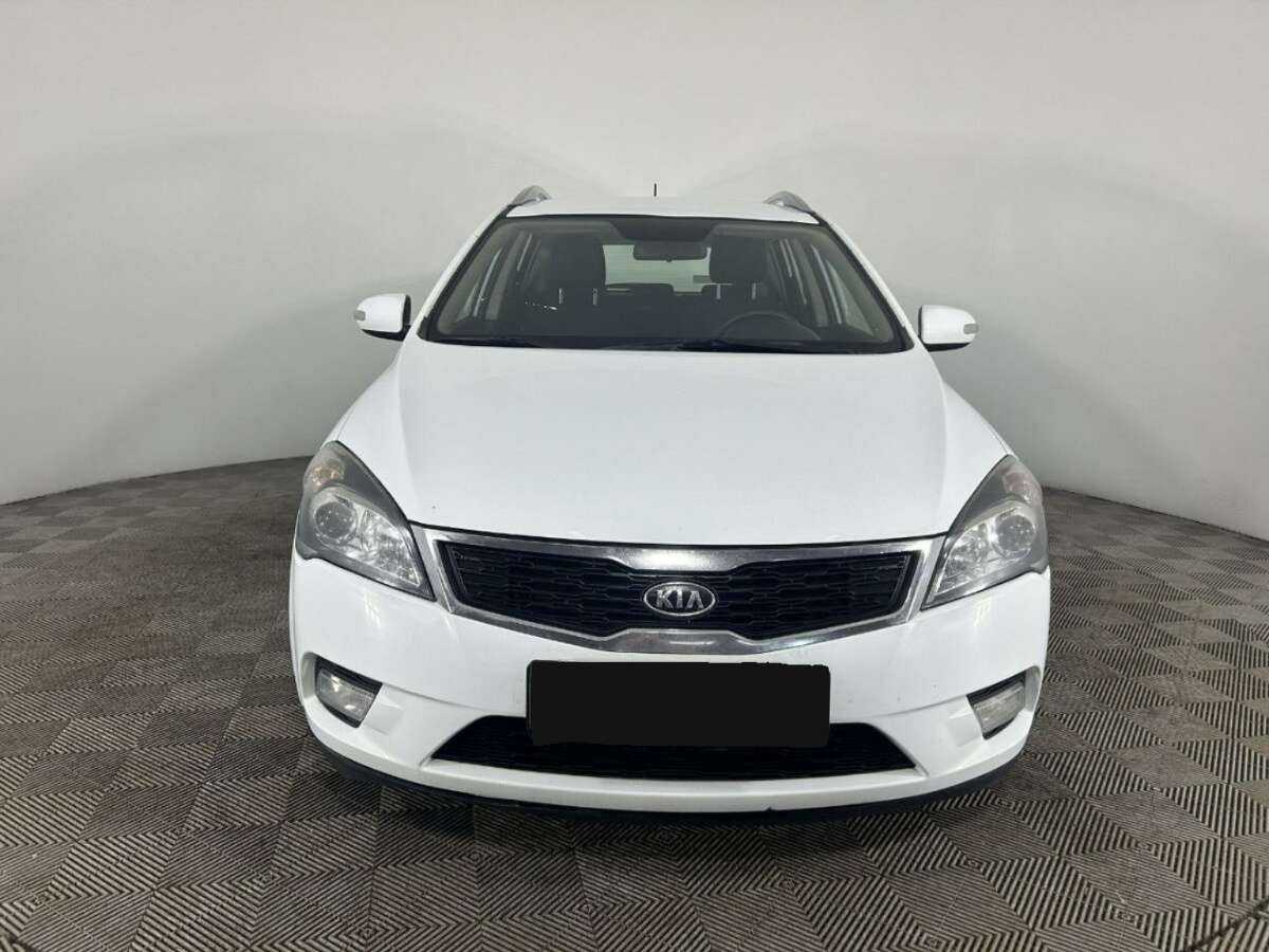 Kia Ceed, 2012 - фото №2