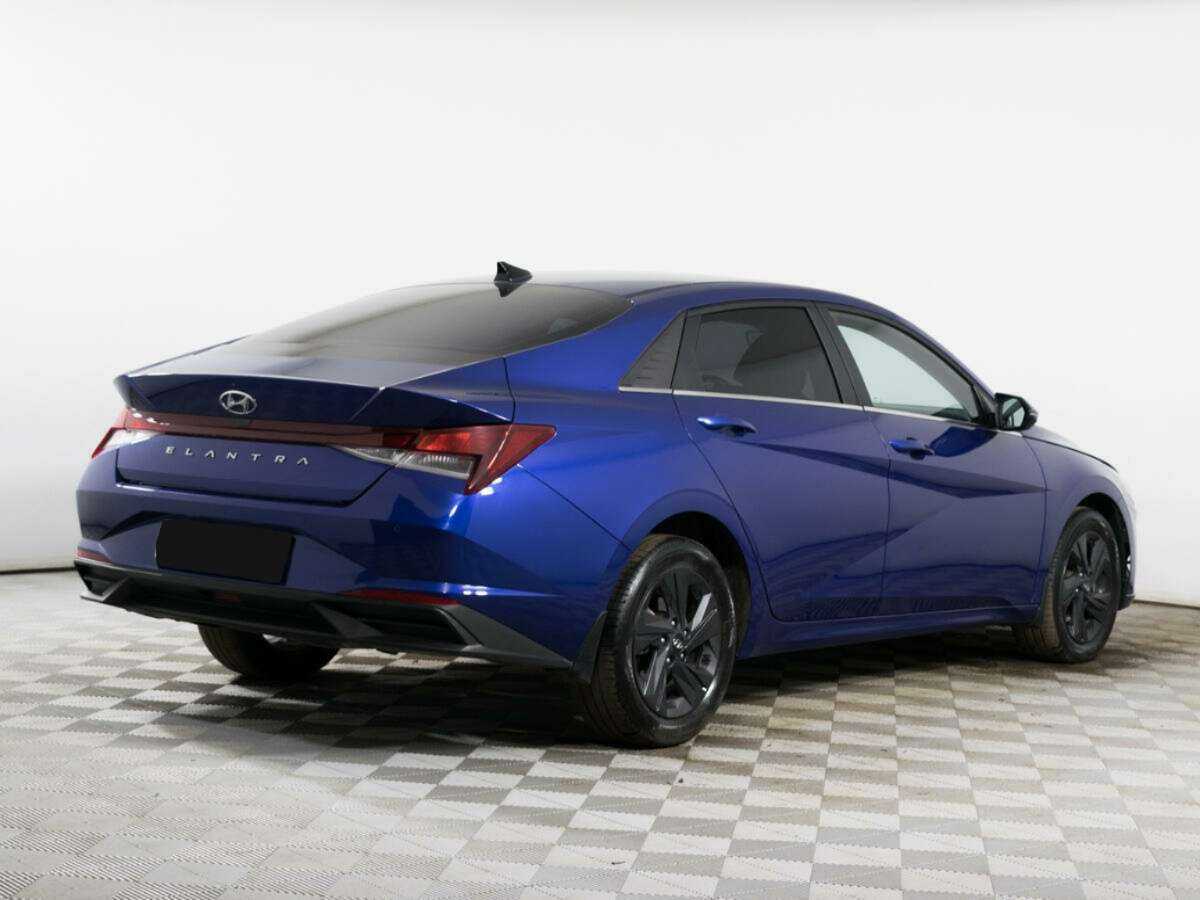 Hyundai Elantra, 2021 - фото №4