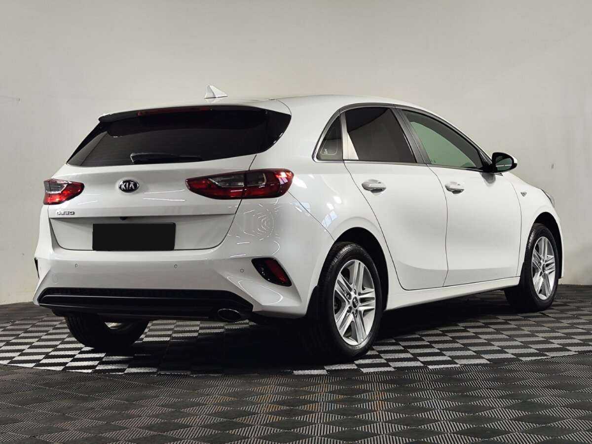 Kia Ceed, 2020 - фото №3
