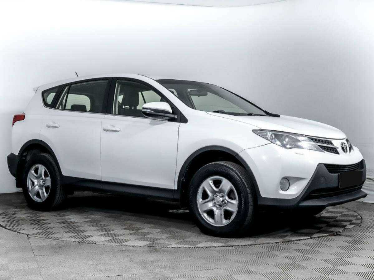 Toyota RAV4, 2015 - фото №3