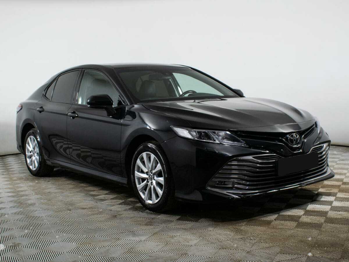 Toyota Camry, 2018 - фото №3