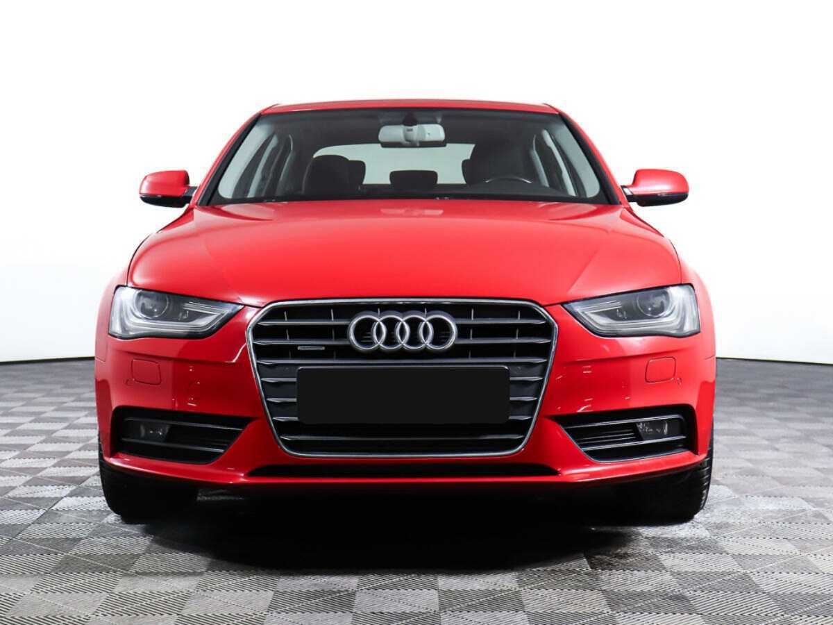 Audi A4, 2012 - фото №2