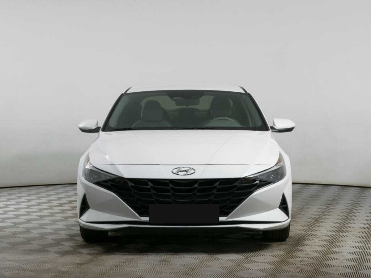 Hyundai Elantra, 2021 - фото №2