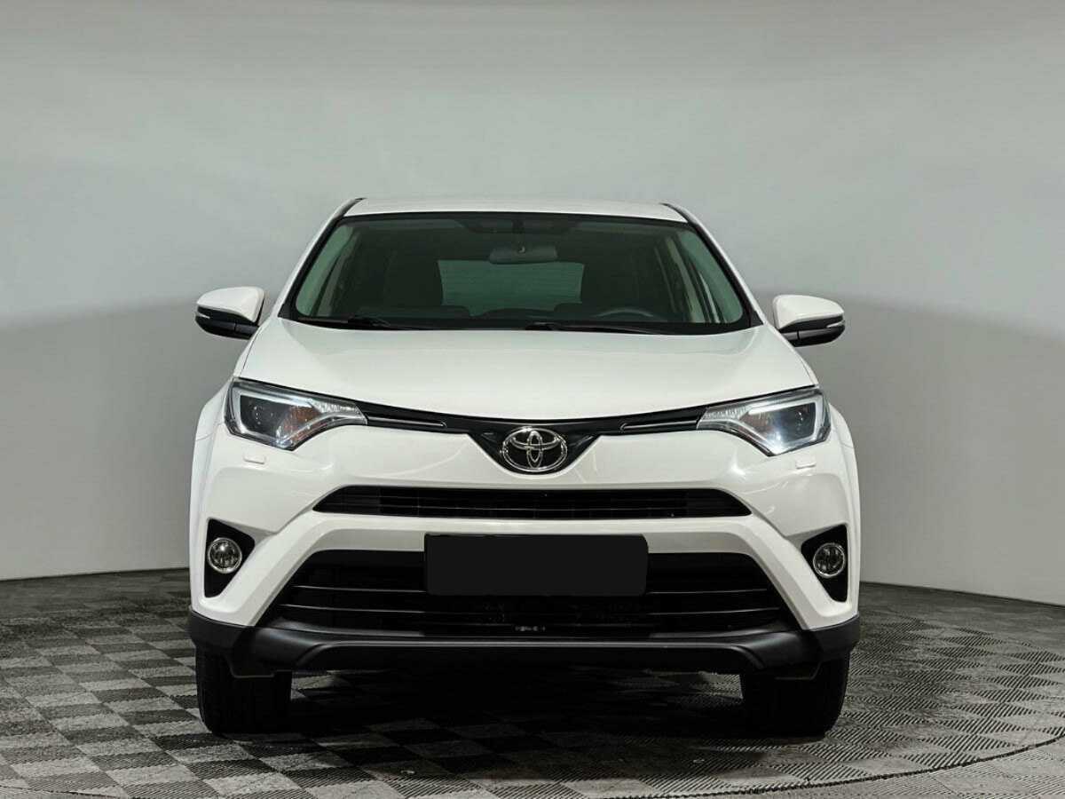 Toyota RAV4, 2016 - фото №2