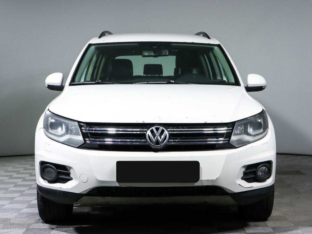 Volkswagen Tiguan, 2012 - фото №2