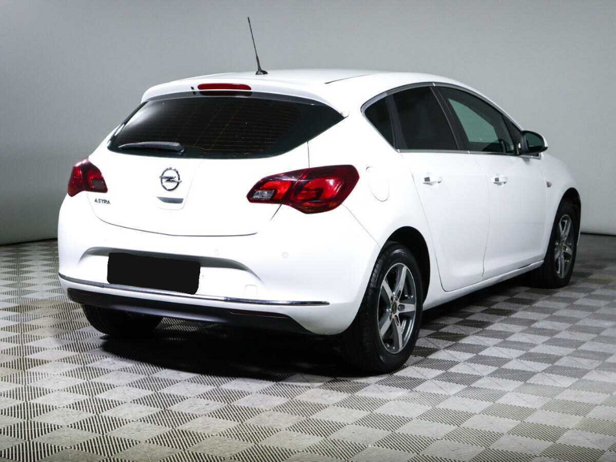 Opel Astra, 2013 - фото №4