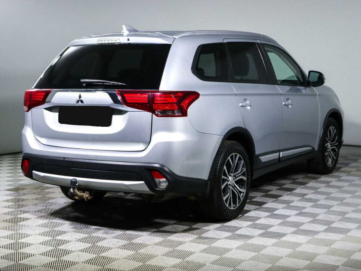 Mitsubishi Outlander, 2017 - фото №4