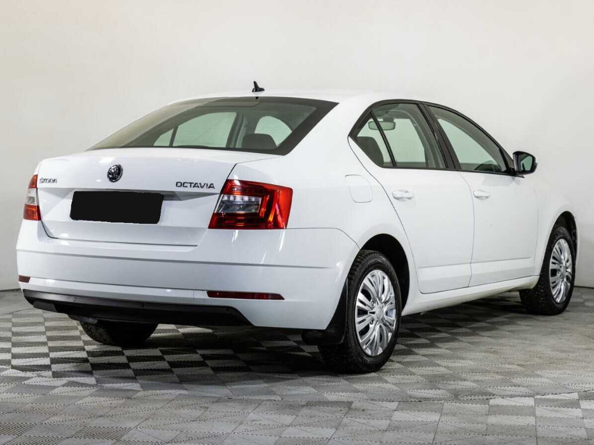 Skoda Octavia, 2018 - фото №4