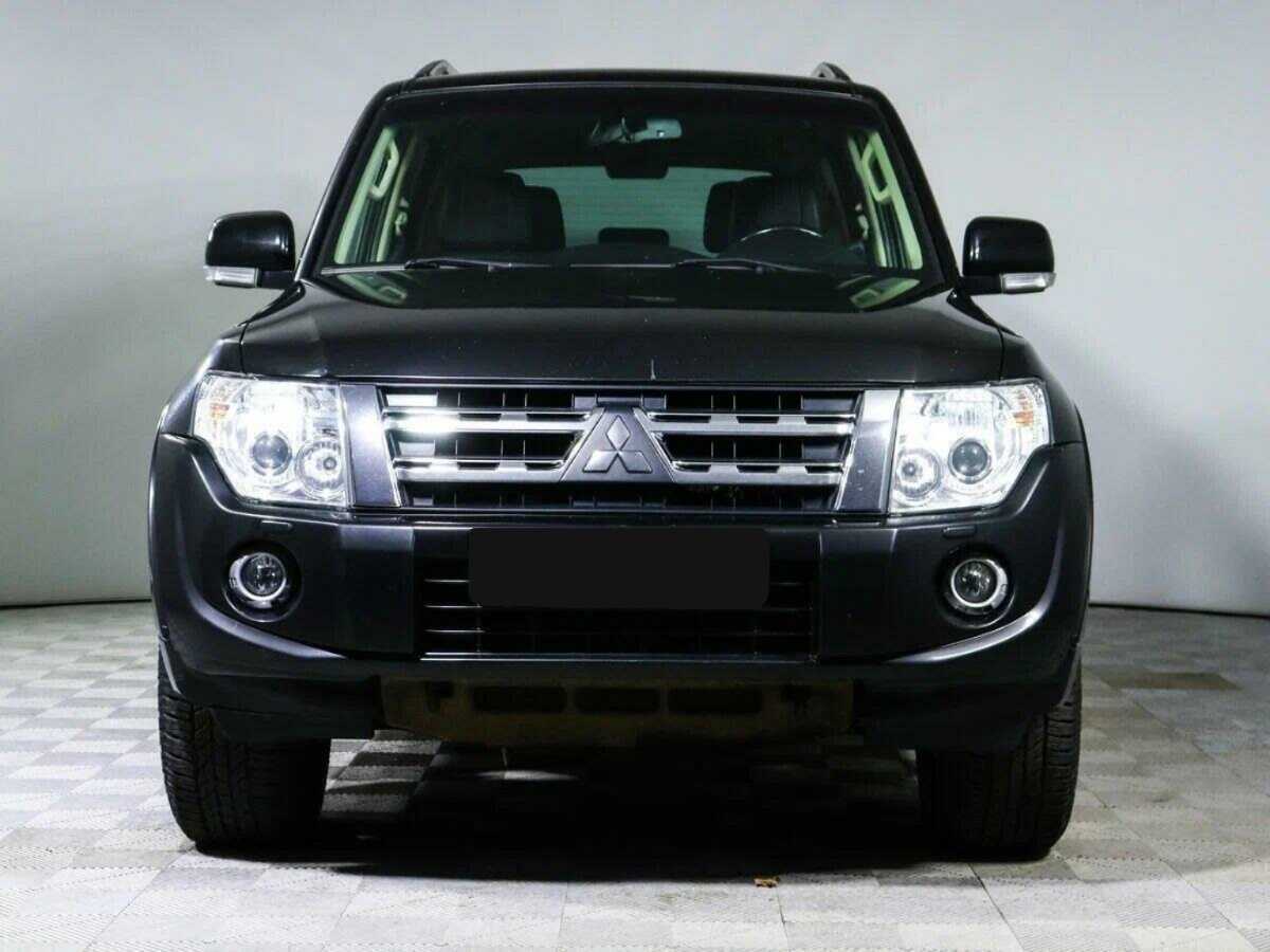 Mitsubishi Pajero, 2013 - фото №2