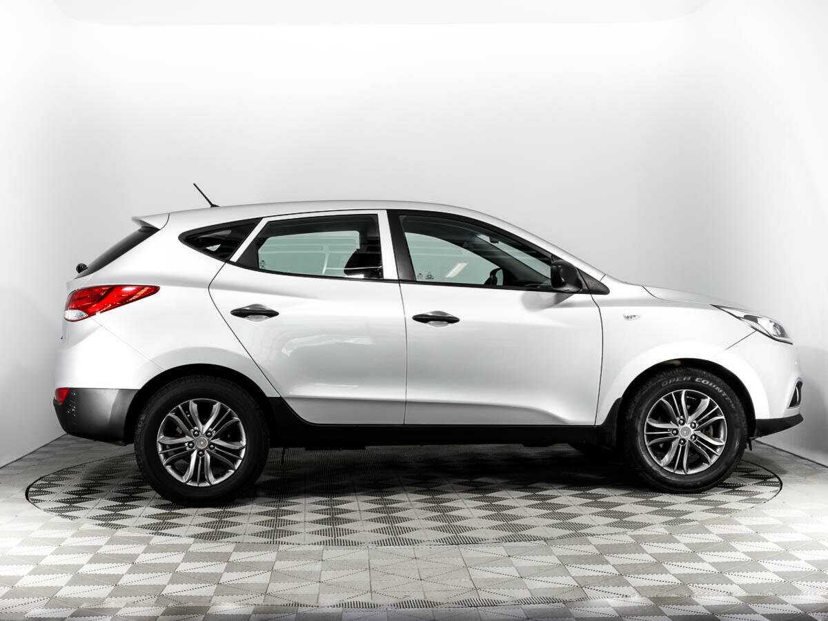 Hyundai ix35, 2013 - фото №4