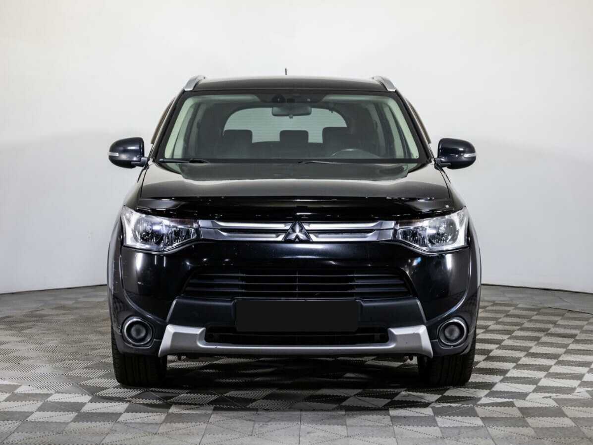 Mitsubishi Outlander, 2014 - фото №2