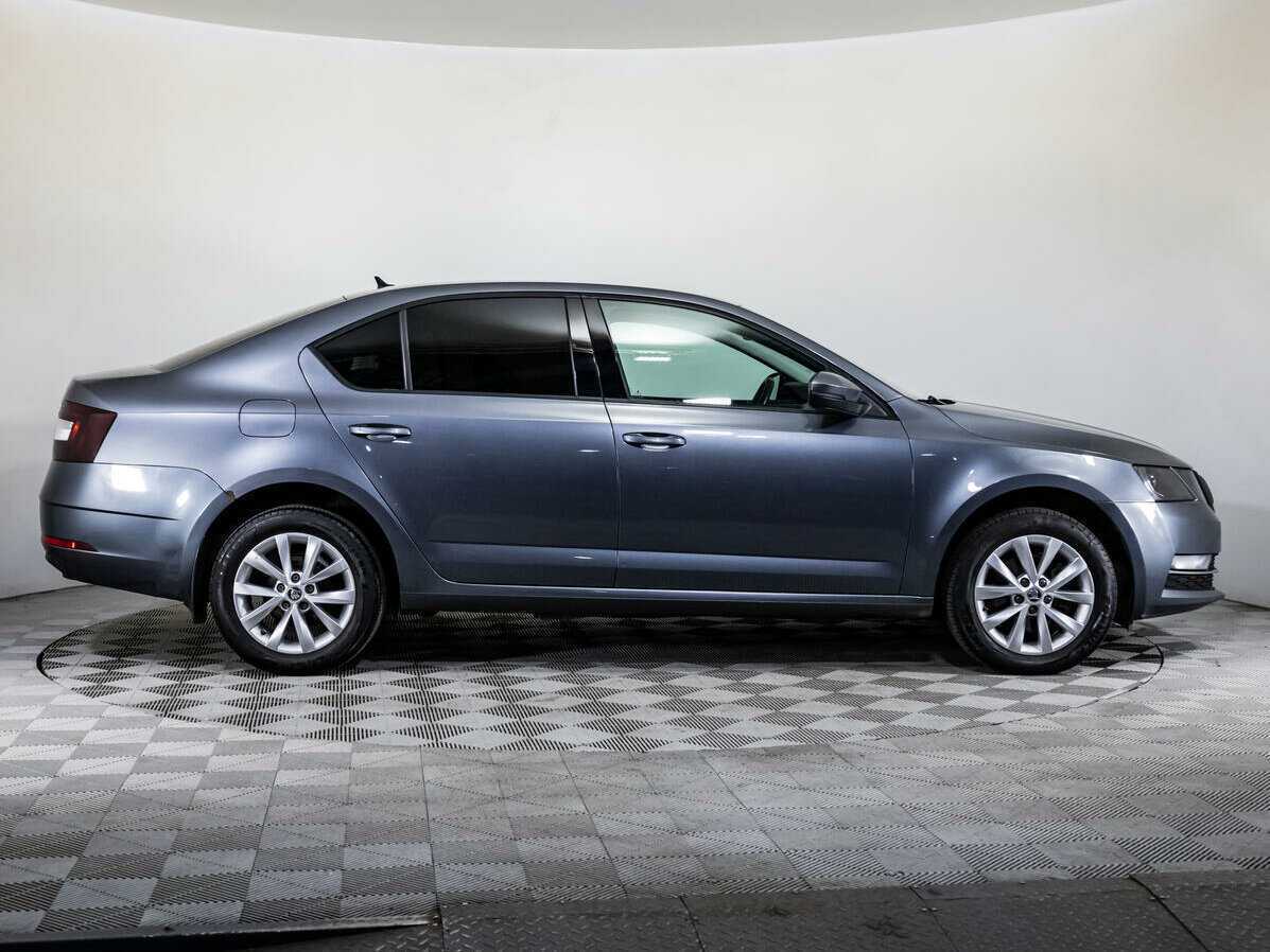 Skoda Octavia, 2017 - фото №4