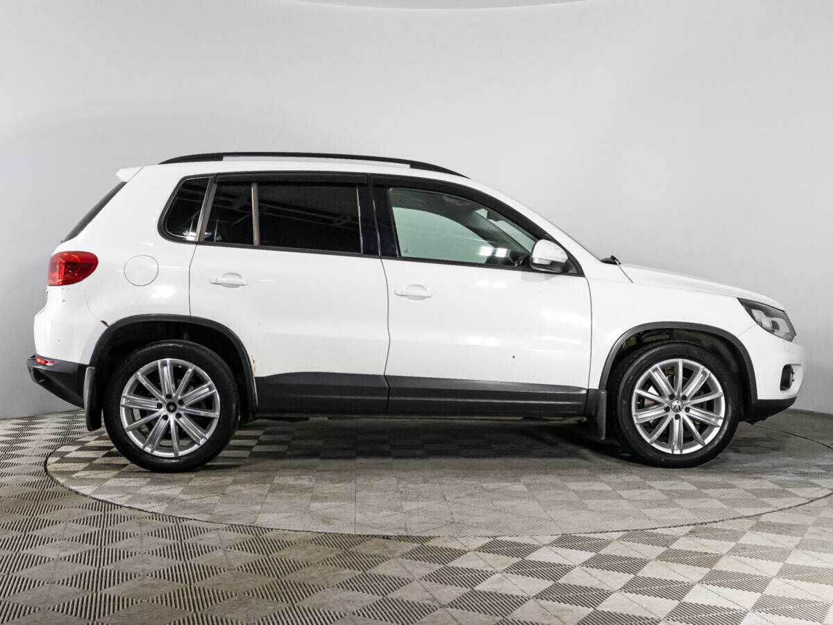 Volkswagen Tiguan, 2013 - фото №4