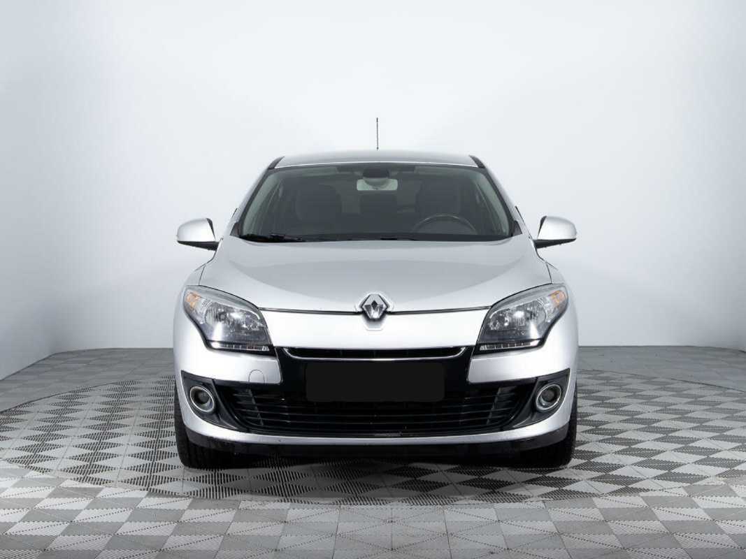 Renault Megane, 2012 - фото №2